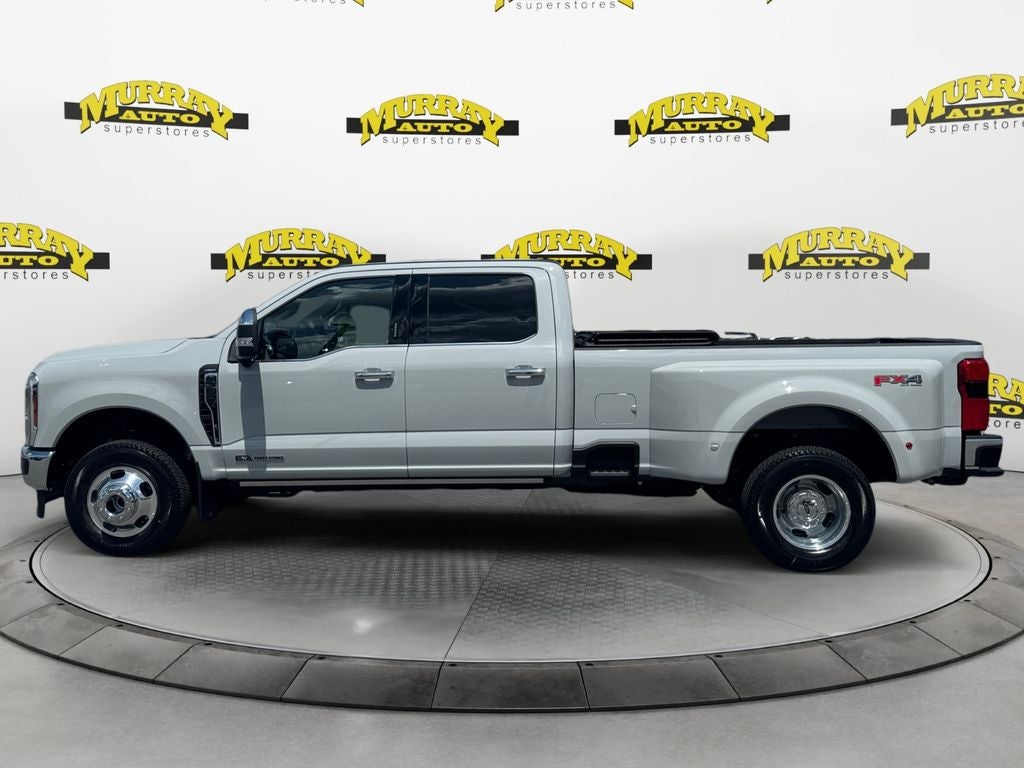 2026 Ford F-350SD Lariat DRW