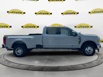 2026 Ford F-350SD Lariat DRW