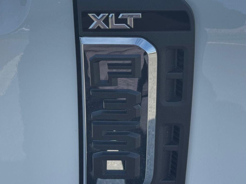 2026 Ford F-350SD XLT DRW