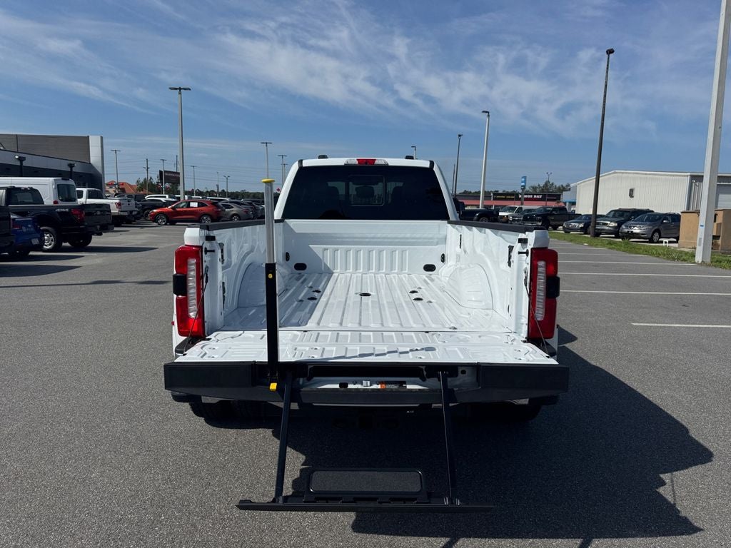 2026 Ford F-350SD XLT DRW
