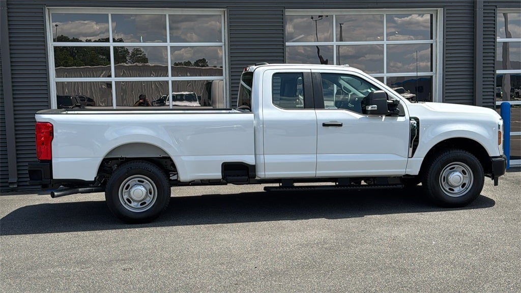 2025 Ford F-350SD XL