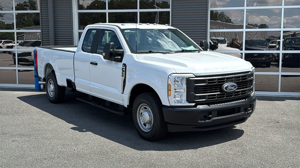 2025 Ford F-350SD XL