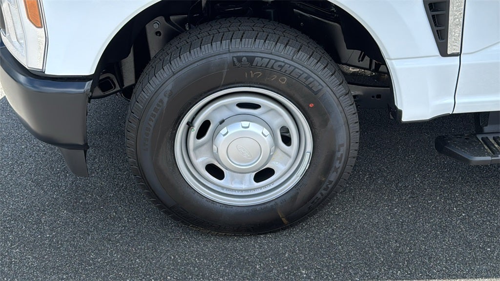 2025 Ford F-350SD XL