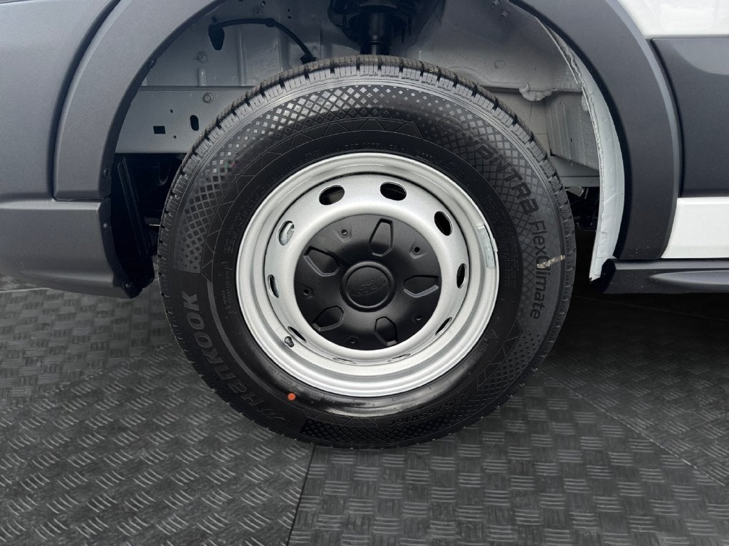 2027 Ford Transit-250 Base
