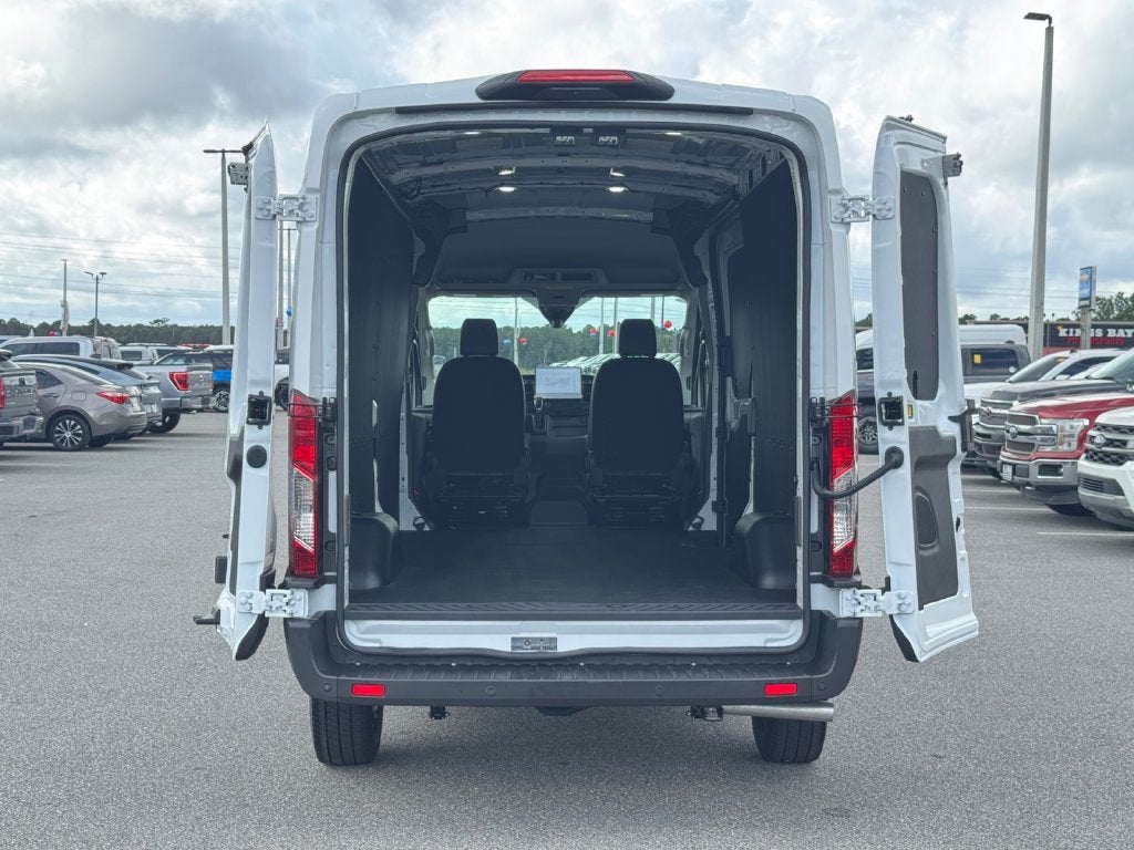 2027 Ford Transit-250 Base