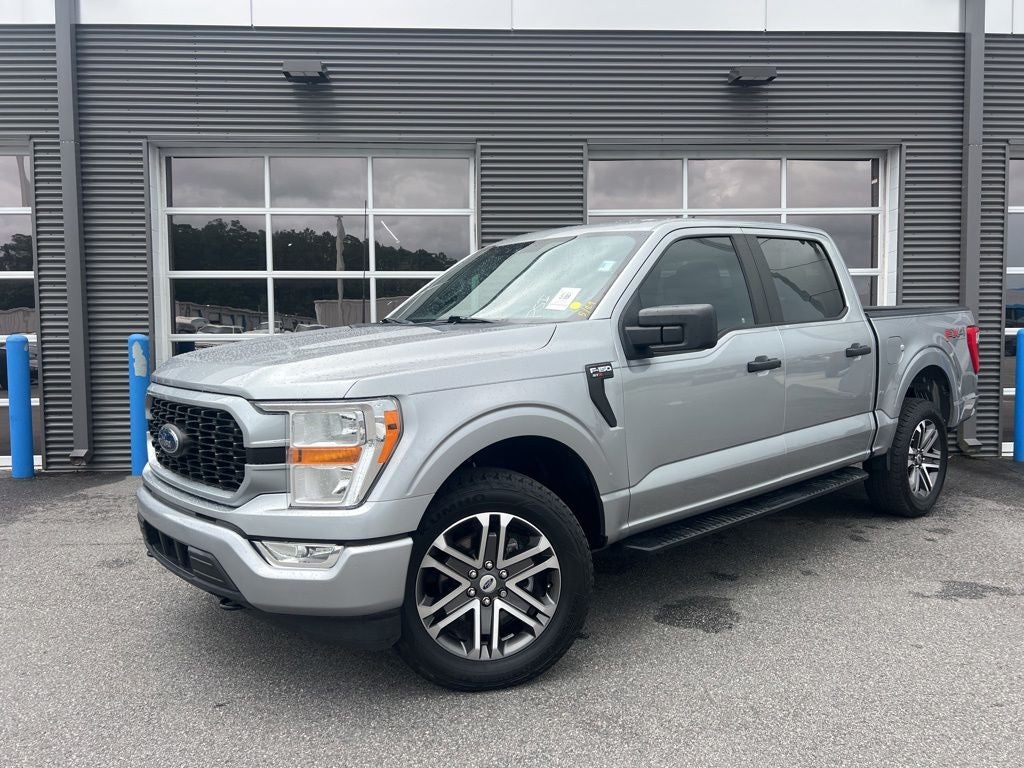 2022 Ford F-150 XL 4x4 SuperCrew 5-1/2 Box's photo