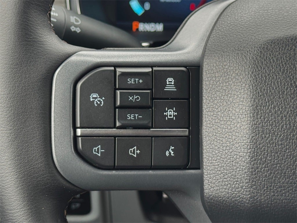 2025 Ford F-150 Lariat 5.0 V8