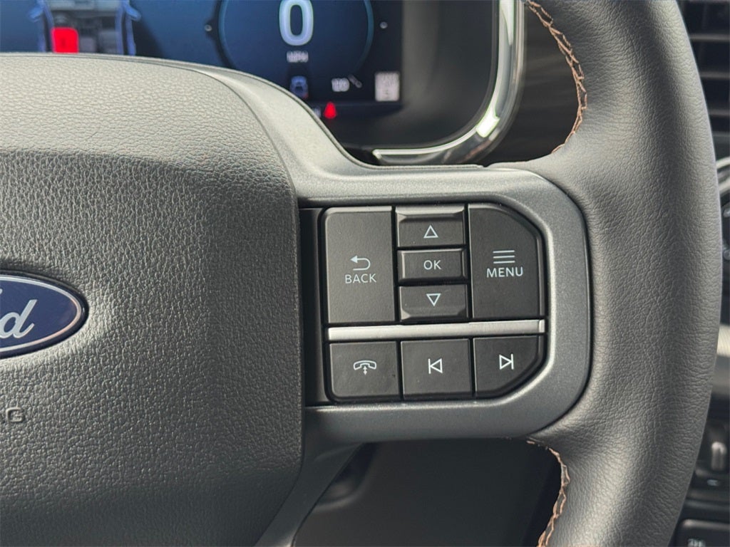 2025 Ford F-150 Lariat 5.0 V8