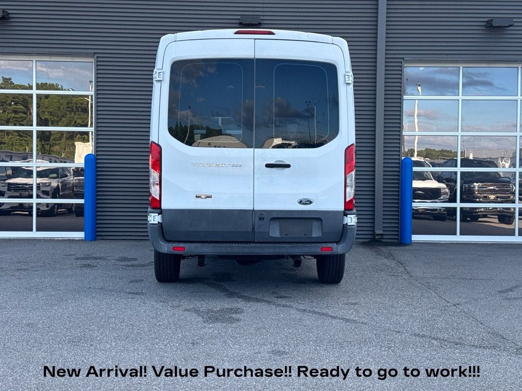 2017 Ford Transit-250 Base