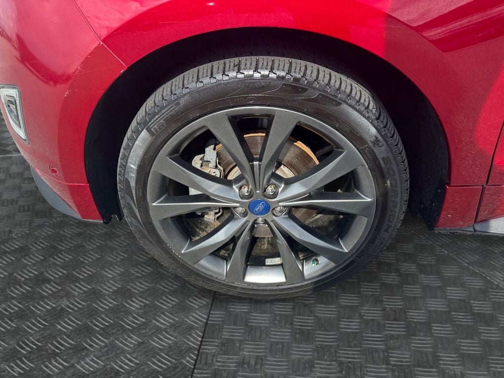 2018 Ford Edge Sport