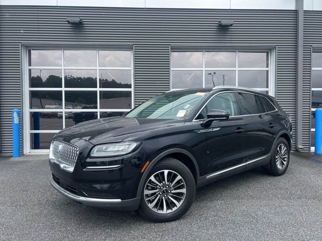 2022 Lincoln Nautilus FWD's photo