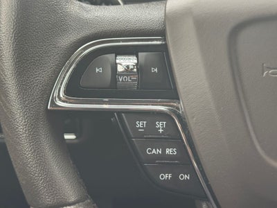 2022 Lincoln Nautilus Standard