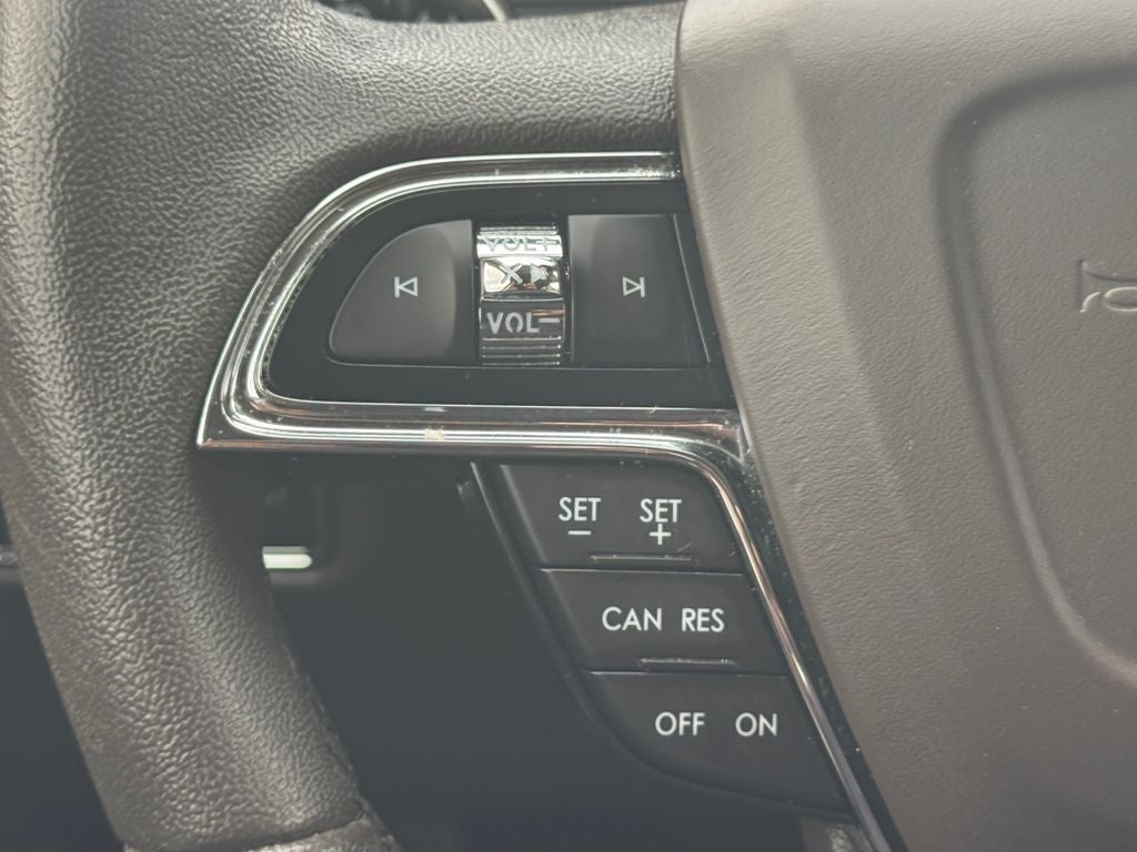 2022 Lincoln Nautilus Standard
