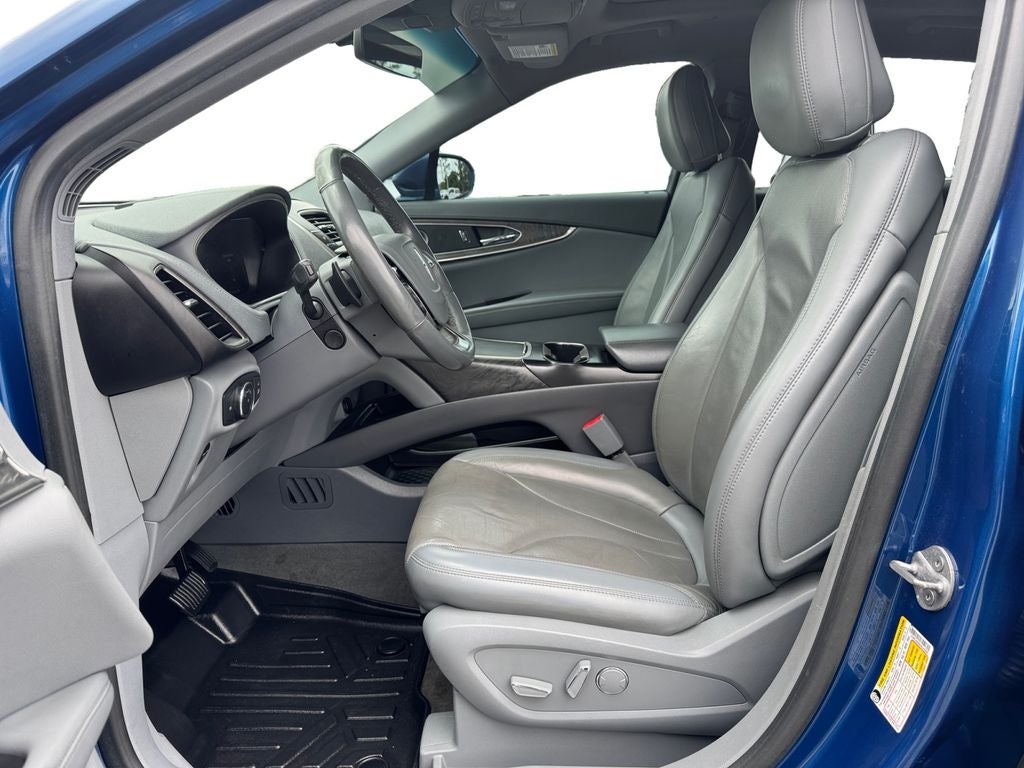 2020 Lincoln Nautilus Reserve