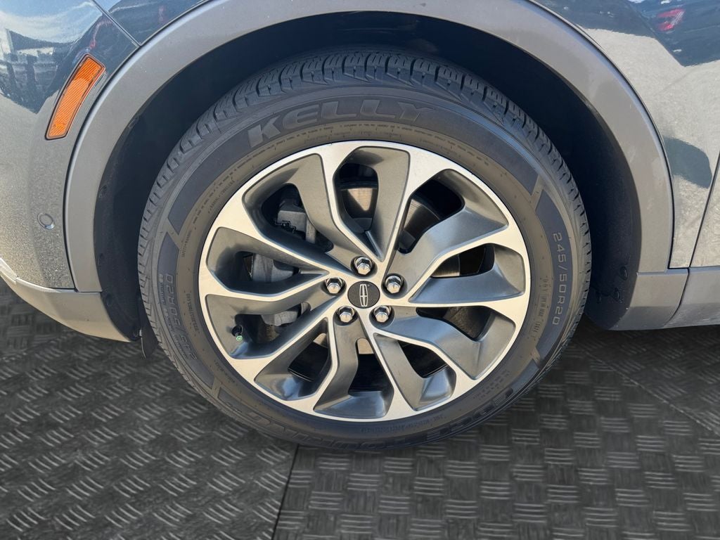 2021 Lincoln Nautilus Reserve