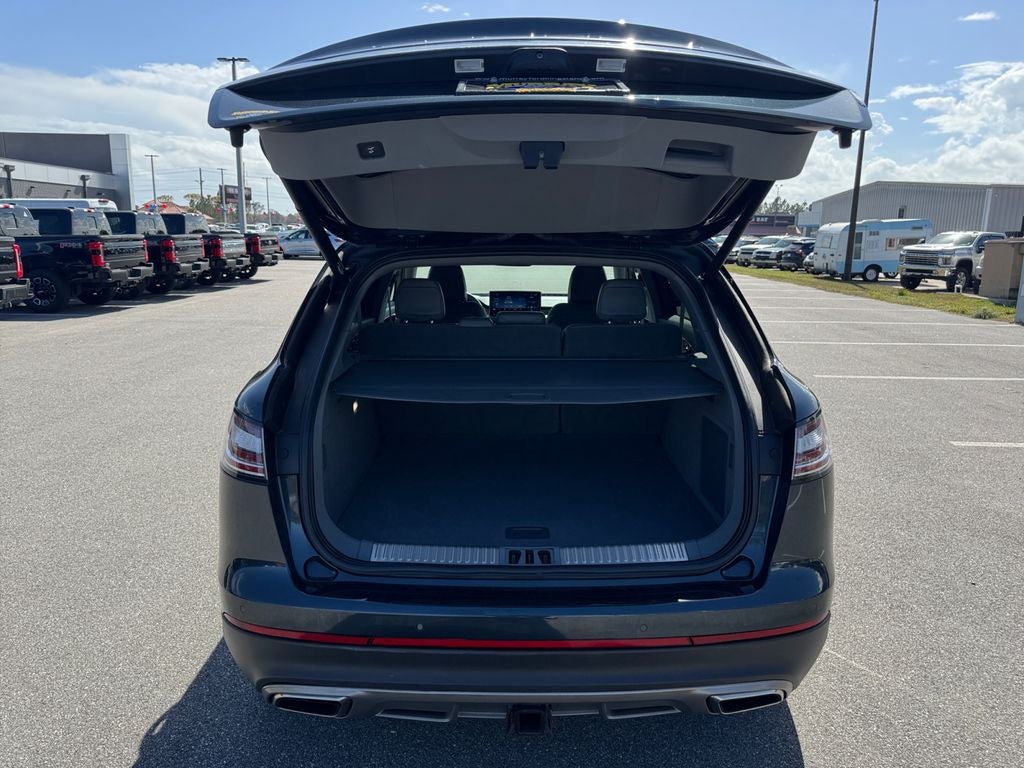 2021 Lincoln Nautilus Reserve