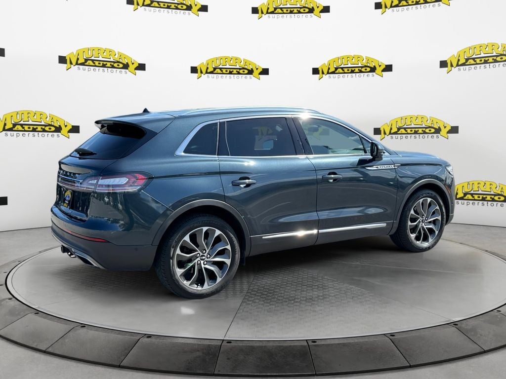 2021 Lincoln Nautilus Reserve