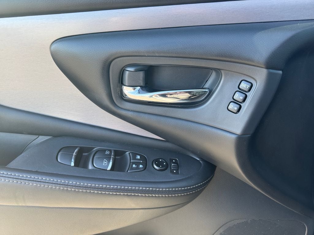 2021 Nissan Murano SL