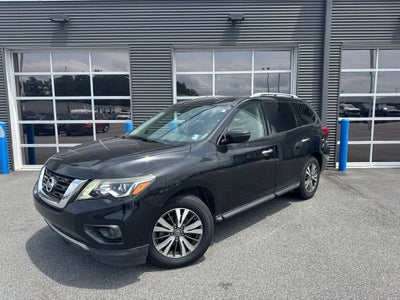 2019 Nissan Pathfinder SV