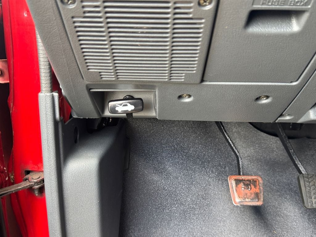 1991 Mazda Mazda B2200 B2200