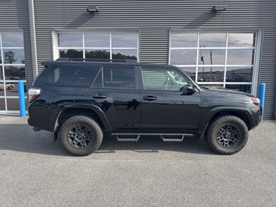 2022 Toyota 4Runner TRD Off-Road Premium
